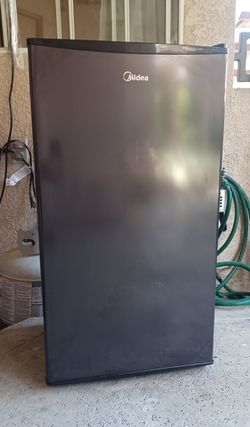Mini Refrigerator