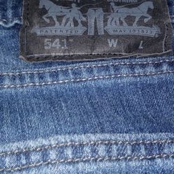 Levis 38/38