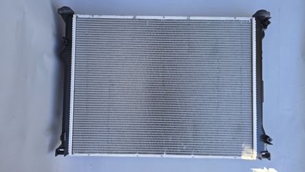 Mopar (contact info removed)6AB Radiator Chrysler 300 Dodge Charger Challenger
