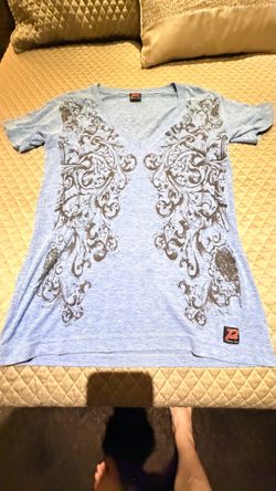 Pistol Pete Graphic V-Neck T-Shirt – Small – Made in USA