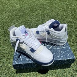 Air Jordan 4 Midnight Navy – Size 5.5M / 7W – Barely Worn w/ Box
