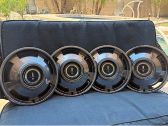 1965 Vintage, Chevy Corvair Monza 15” hubcaps (Set of 4)