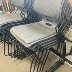 9 To 5 Seating Chair