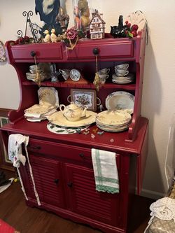 Kitchen hutch