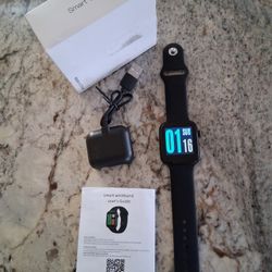 Smartwatch Regular $80 Asking $25 Brand New