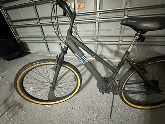 Roadmaster Mountain Bike Matte Black