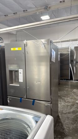 Frigidaire French door refrigerator