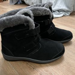 Orthofeet Fur Boots 