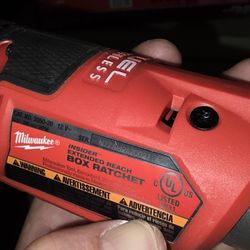 Milwaukee M12 Ratchet Insider