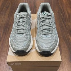 BRAND NEW ASICS (SIZE 13)