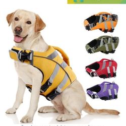Kuoser Adjustable Life Jacket with Reflective Stripes, High Visibility Dog Vest - Ripstop Dog Lifesaver for Small, Medium, Large Dogs