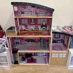 Doll House