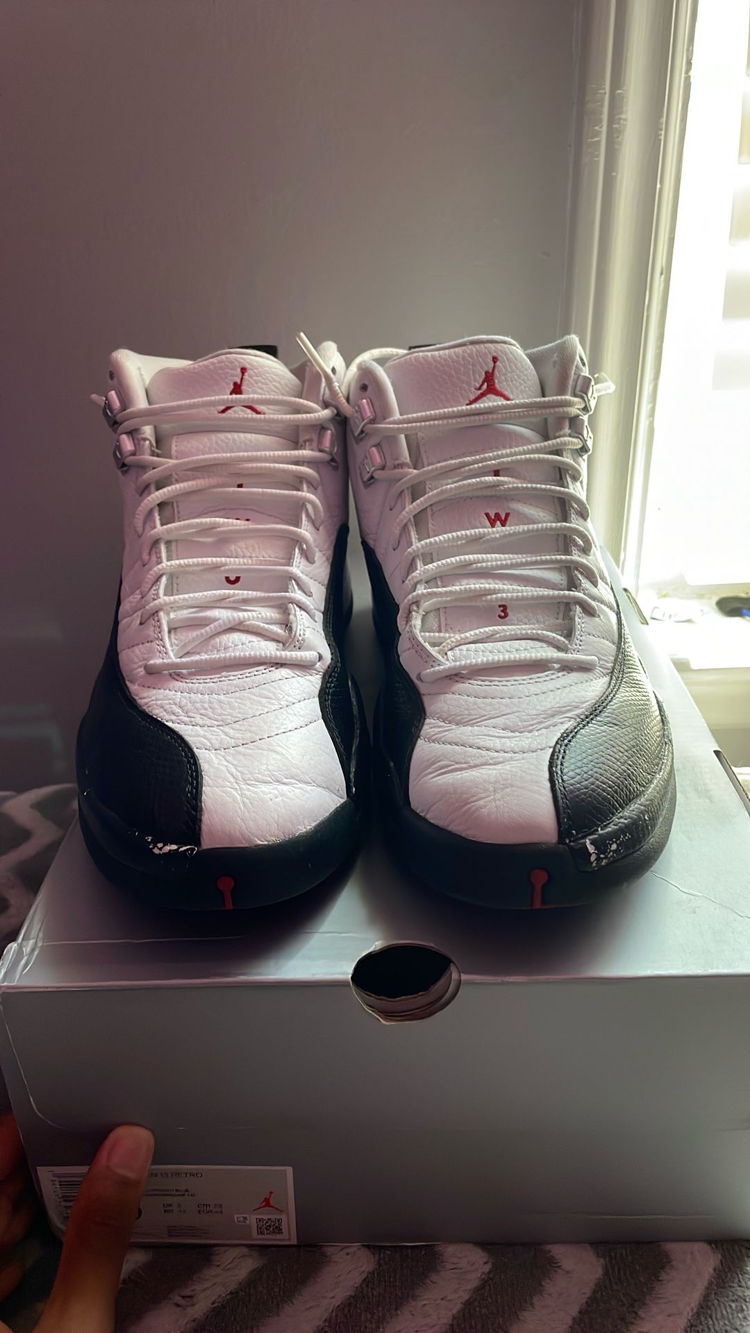 Jordan 12 taxi flip