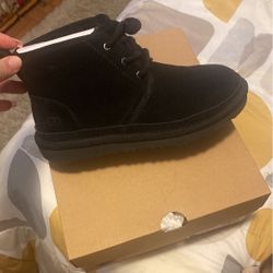 Ugg  Boots 