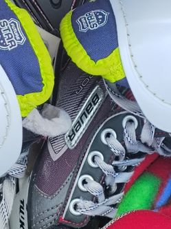 beginner hockey protective gear