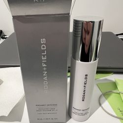 Rodan & Fields Radiant Defense Perfecting Liquid/Tinted Moisturizer