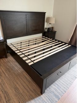 King bed with storage.