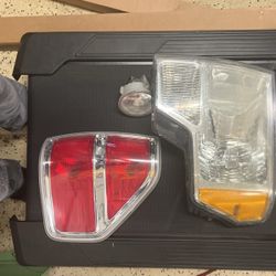 Ford F-150 Headlights, Taillights and Fog Lights 