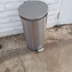 13 Gallon Stainless Steal Trash Can