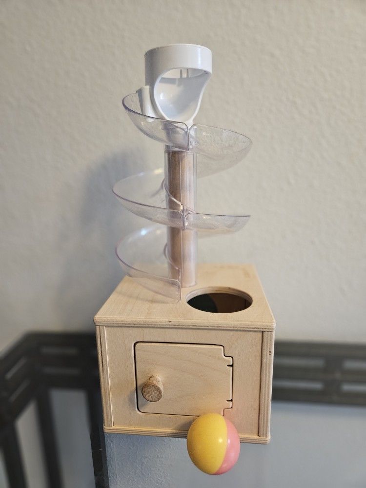 Lovevery Slide And Seek Ball Run Toy