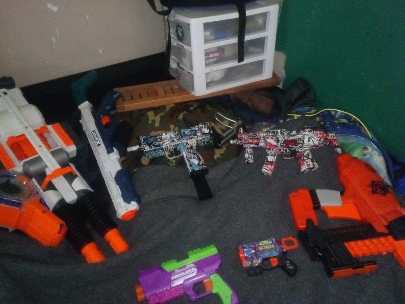 Nerf Guns