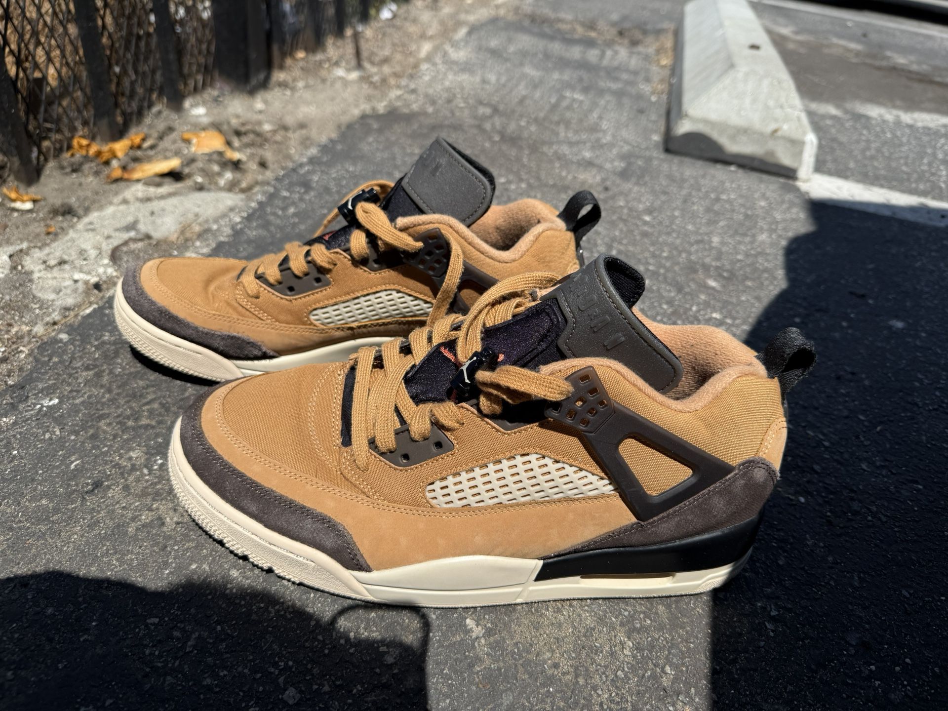 Jordan 4
