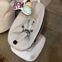 4moms Mamaroo Swing