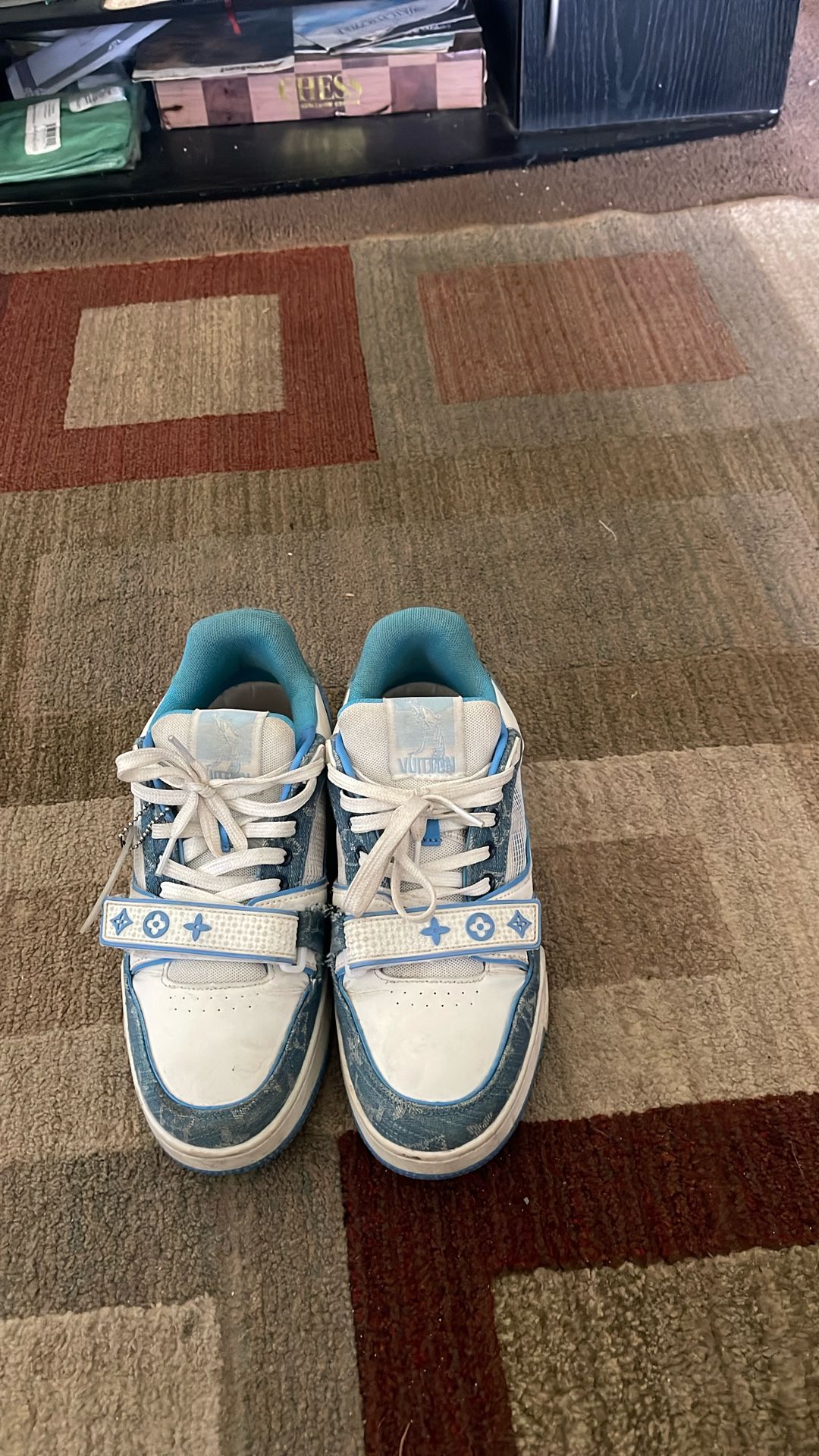 lv trainer sneaker Size 9.5