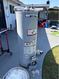 3-Year-Old A.O. Smith ProLine 50 Gallon Natural Gas Water Heater – Excellent Condition
