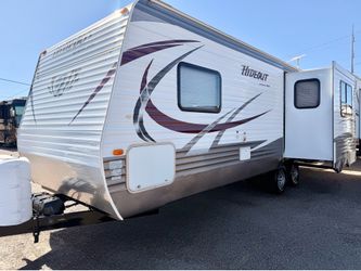 2013 Keystone Hideout Travel Trailer 24RLS With Slideout Must See