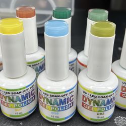 NEW Dynamic  7 Gel Polish And 2 Rubber Base