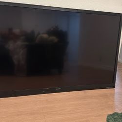 65’ Sharp Aquos Tv Television 