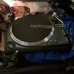 Numark TT1625