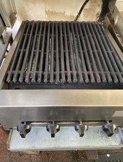 Charbroiler Grill