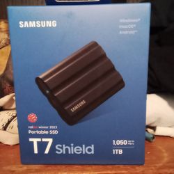 Samsung T7 Shield 1TB