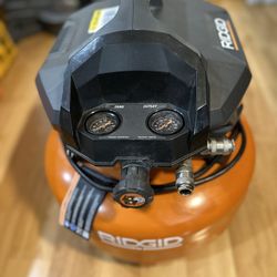 RIDGID 6 Gal. Portable Electric Pancake Air Compressor