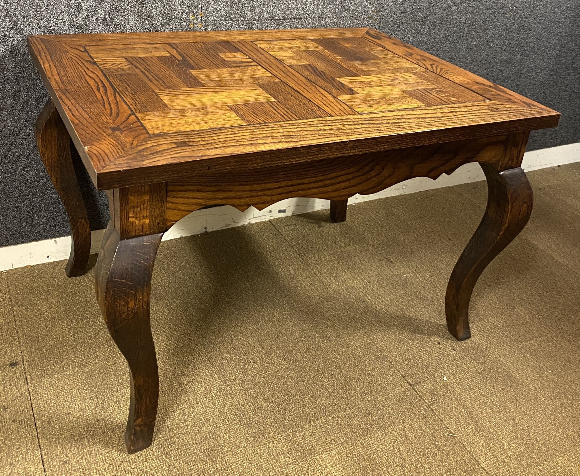 Parquet Top Saber Leg Table