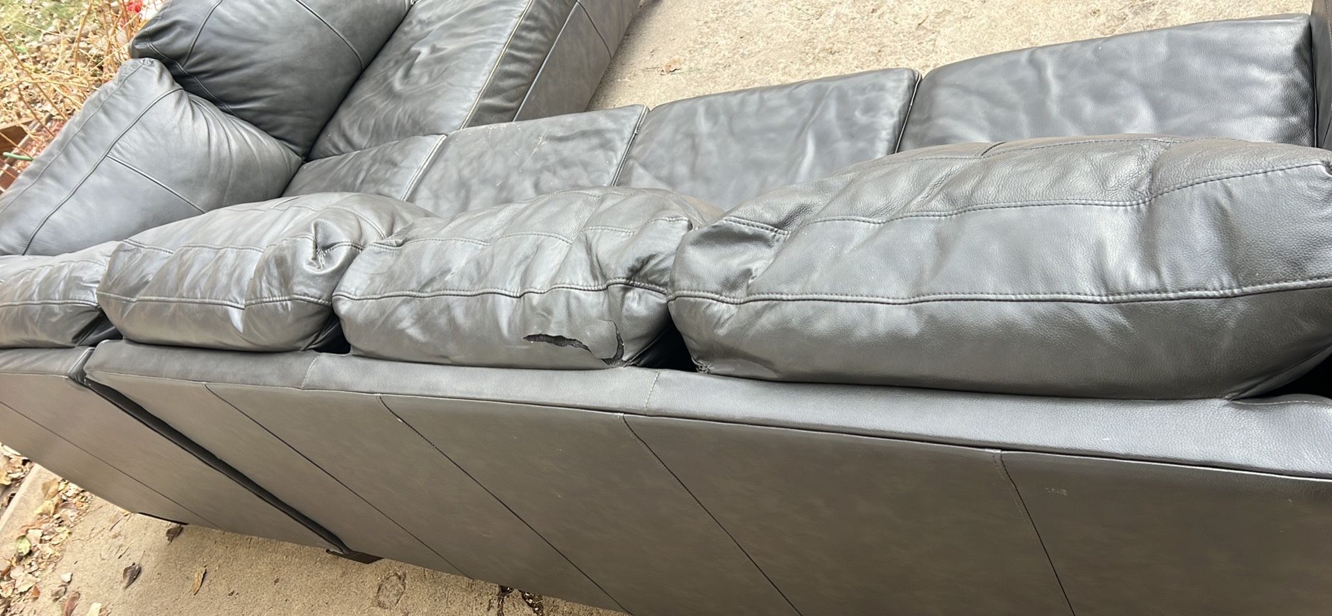 Free Delivery Gray Leather L Sectional Sofa for Sale in Denver, CO