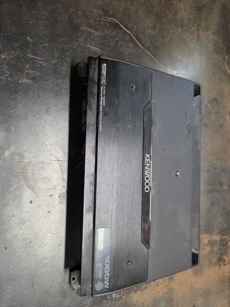 Kenwood 1000w Amp