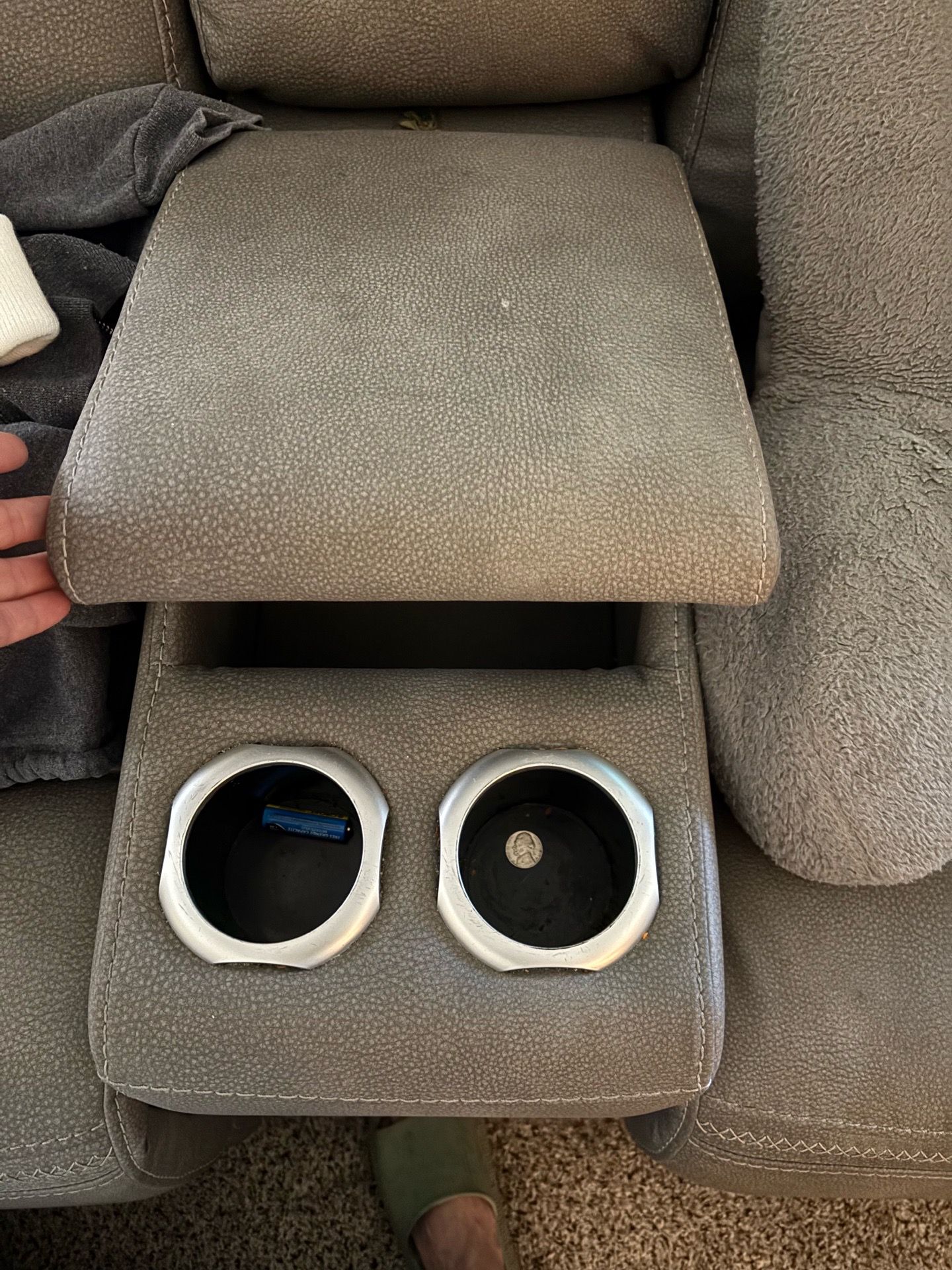 Two seat recliner electric