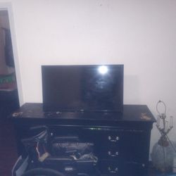 46 " Tv Works Perfect 