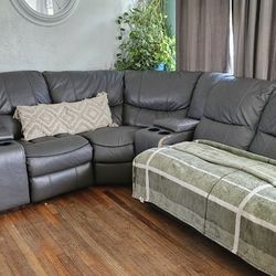 Used Non-electric Sectional $50