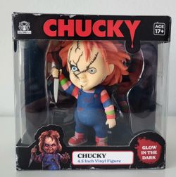 CultureFly Chucky Glow in the Dark Color Version 4.5" Vinyl Figure glow in the dark version