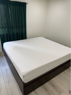 Free King mattress, bedframe & couch