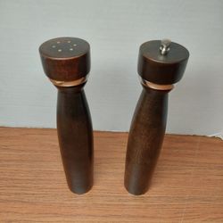 Wooden Pepper Mill and Salt Shaker