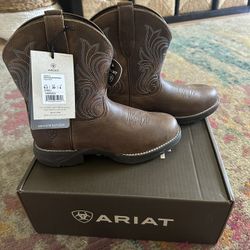 Ariat Women’s Boots Size 8.5 – Brand New