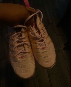 Nike Vapor Maxes Plus (pink)