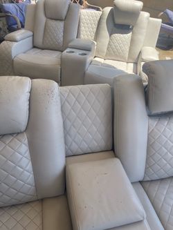 37004 Party Time Power Recliner/ADJ Headrest By Ashley