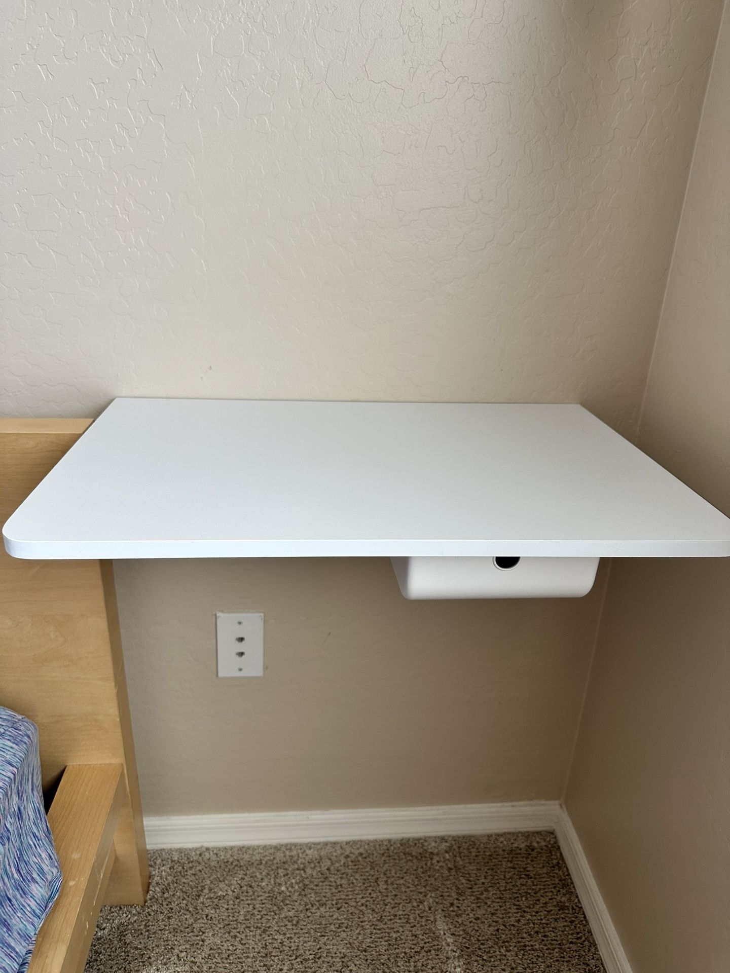 White Floating Desk Shelf Folding Wall Mounted