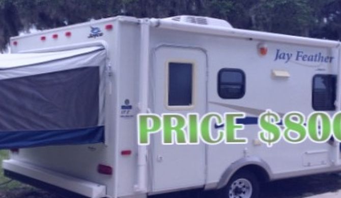 Photo Excellent.like new 2010 jayco jay feather.$800